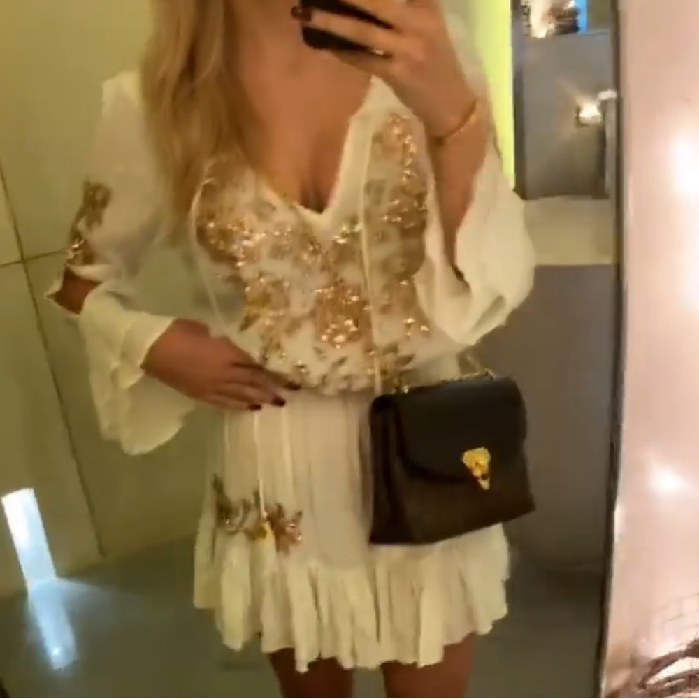 K&I White Beach Tunic / Dress with Gold Sequin Floral Accents - Picture 2 of 5